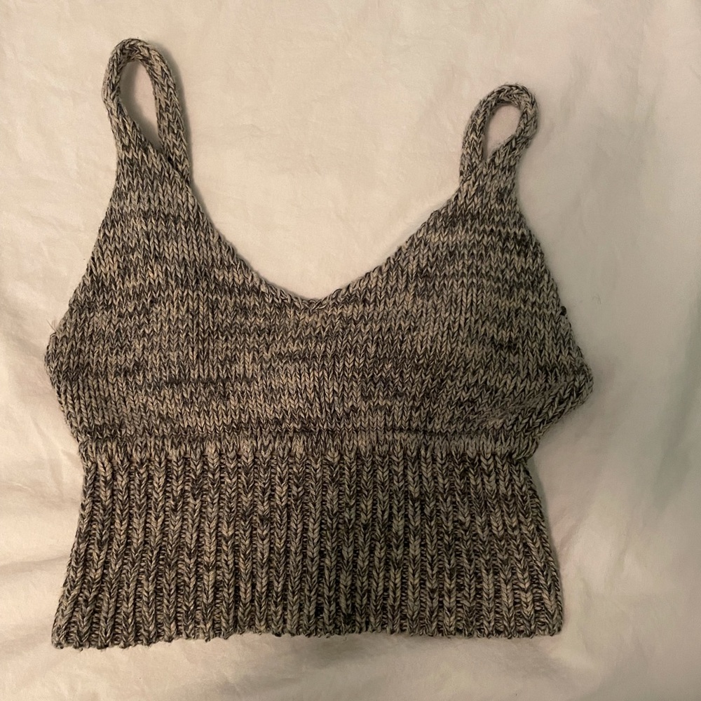 Pins & needles crop top